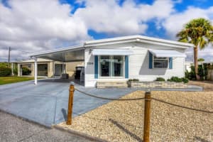 2209 IOWA AVENUE, BRADENTON, FL 34207 - MLS#MFRA4668040