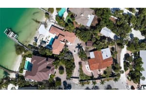 21 & 25 LANDS END LANE, SARASOTA, FL 34242 - MLS#MFRA4668044