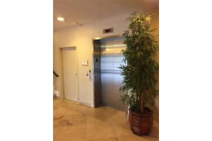 2630 COCONUT BAY LANE, SARASOTA, FL 34237 - MLS#MFRA4668076