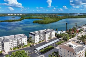 9011 MIDNIGHT PASS ROAD, SARASOTA, FL 34242 - MLS#MFRA4668084