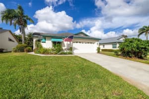 4846 Raintree Street Cir E, BRADENTON