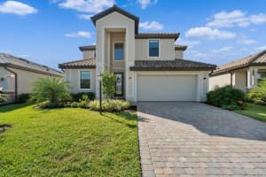 6523 Clairborne Ln, BRADENTON