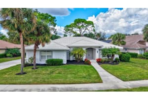 2104 TOCOBAGA LANE, NOKOMIS, FL 34275 - MLS#MFRA4668134