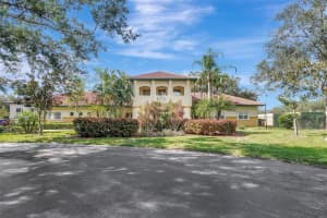 11510 VILLA GRAND #407, FORT MYERS, FL 33913 - MLS#MFRA4668160