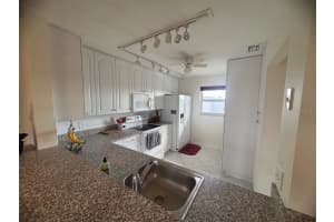 3840 IRONWOOD LANE, BRADENTON, FL 34209 - MLS#MFRA4668170