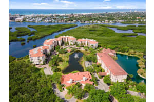 5400 EAGLES POINT CIRCLE, SARASOTA, FL 34231 - MLS#MFRA4668182