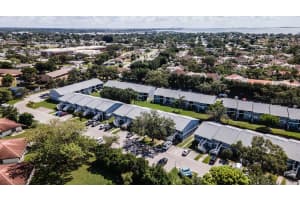 6033 34TH STREET, BRADENTON, FL 34210 - MLS#MFRA4668210