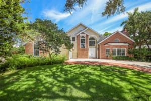 1351 DIXIE LEE LANE, SARASOTA, FL 34231 - MLS#MFRA4668211