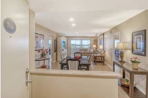 1125 PEPPERTREE DRIVE, SARASOTA, FL 34242 - MLS#MFRA4668225