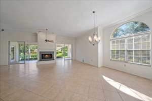4412 HIGHLAND PARK, SARASOTA, FL 34235 - MLS#MFRA4668227