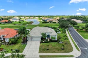 12827 Penguin Dr, BRADENTON