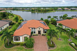 16305 CASTLE PARK TERRACE, LAKEWOOD RANCH, FL 34202 - MLS#MFRA4668245