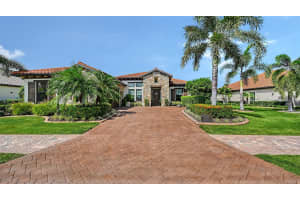 16305 CASTLE PARK TERRACE, LAKEWOOD RANCH, FL 34202 - MLS#MFRA4668245