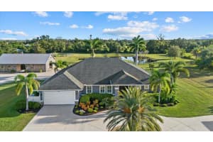 6816 HAWKINS ROAD, SARASOTA, FL 34241 - MLS#MFRA4668269