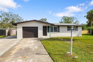 6051 CARLTON AVENUE, SARASOTA, FL 34231 - MLS#MFRA4668295
