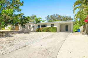 2553 TULIP STREET, SARASOTA, FL 34239 - MLS#MFRA4668315