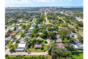 2588 COLORADO STREET, SARASOTA, FL 34237 - MLS#MFRA4668318