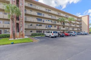 4460 Ironwood Cir #403a, BRADENTON
