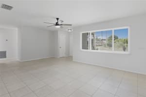 3611 SOUTHERN PARKWAY, BRADENTON, FL 34205 - MLS#MFRA4668388