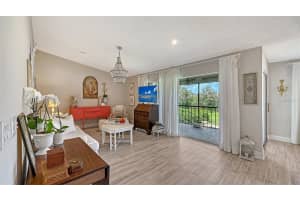 2640 CLUBHOUSE DRIVE, SARASOTA, FL 34232 - MLS#MFRA4668418