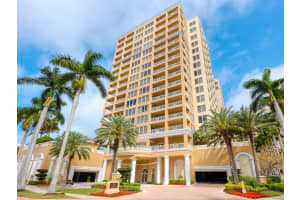 35 WATERGATE DRIVE, SARASOTA, FL 34236 - MLS#MFRA4668452