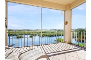 5440 Eagles Point Cir #405, SARASOTA