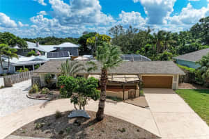 724 HILLCREST DRIVE, BRADENTON, FL 34209 - MLS#MFRA4668486
