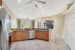 5615 EASTWIND DRIVE, SARASOTA, FL 34233 - MLS#MFRA4668500