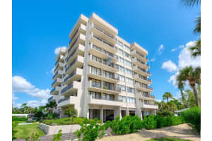 1055 BEACH ROAD ROAD, SARASOTA, FL 34242 - MLS#MFRA4668546