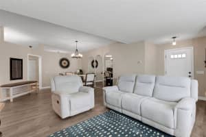 5621 GARDEN LAKES PALM, BRADENTON, FL 34203 - MLS#MFRA4668565