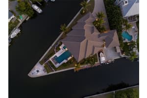 242 OAK AVENUE, ANNA MARIA, FL 34216 - MLS#MFRA4668575