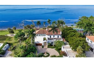 4311 BAY SHORE ROAD, SARASOTA, FL 34234 Sold 01/07/26