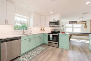 408 71ST STREET, HOLMES BEACH, FL 34217 - MLS#MFRA4668595