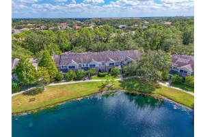 8809 MANOR LOOP, LAKEWOOD RANCH, FL 34202 - MLS#MFRA4668632