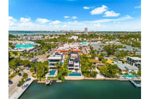 551 WASHINGTON DRIVE, SARASOTA, FL 34236 - MLS#MFRA4668634