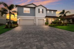 13742 GREEN HAMMOCK PLACE, LAKEWOOD RANCH, FL 34211 - MLS#MFRA4668653