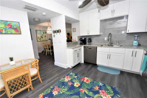 1647 BROOKHOUSE COURT, SARASOTA, FL 34231 - MLS#MFRA4668708