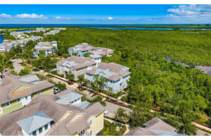 339 SAPPHIRE LAKE DRIVE, BRADENTON, FL 34209 - MLS#MFRA4668716