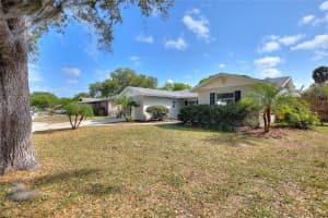 3301 WOODMONT DRIVE, SARASOTA, FL 34232 Sold 11/25/25