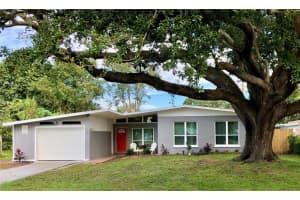 2921 GREENBRIAR STREET, SARASOTA, FL 34237 - MLS#MFRA4668736