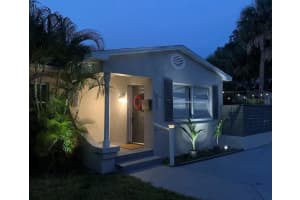 521 35TH AVENUE, ST PETERSBURG, FL 33704 - MLS#MFRA4668738
