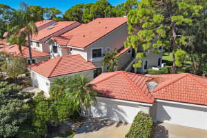 7768 FAIRWAY WOODS DRIVE, SARASOTA, FL 34238 - MLS#MFRA4668745