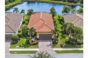 244 CARLINO DRIVE, NOKOMIS, FL 34275 - MLS#MFRA4668800