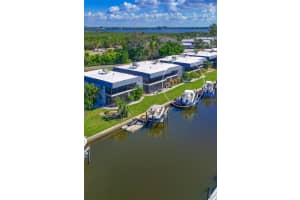 10313 WATERBIRD WAY, BRADENTON, FL 34209 - MLS#MFRA4668805