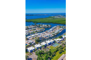 10313 WATERBIRD WAY, BRADENTON, FL 34209 - MLS#MFRA4668805