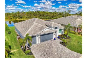 560 MISTIFLOWER CIRCLE, NOKOMIS, FL 34275 - MLS#MFRA4668815