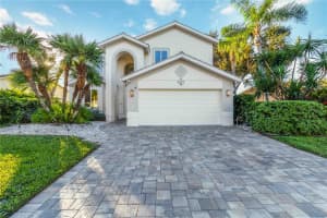 4223 BALMORAL WAY, SARASOTA, FL 34238 - MLS#MFRA4668836