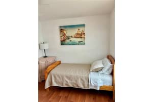 4122 RESIDENCE DRIVE, FORT MYERS, FL 33901 - MLS#MFRA4668848