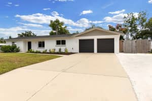 2544 ORSOVA WAY, SARASOTA, FL 34231 - MLS#MFRA4668849
