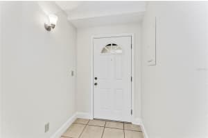 5614 ASHTON LAKE DRIVE, SARASOTA, FL 34231 - MLS#MFRA4668867